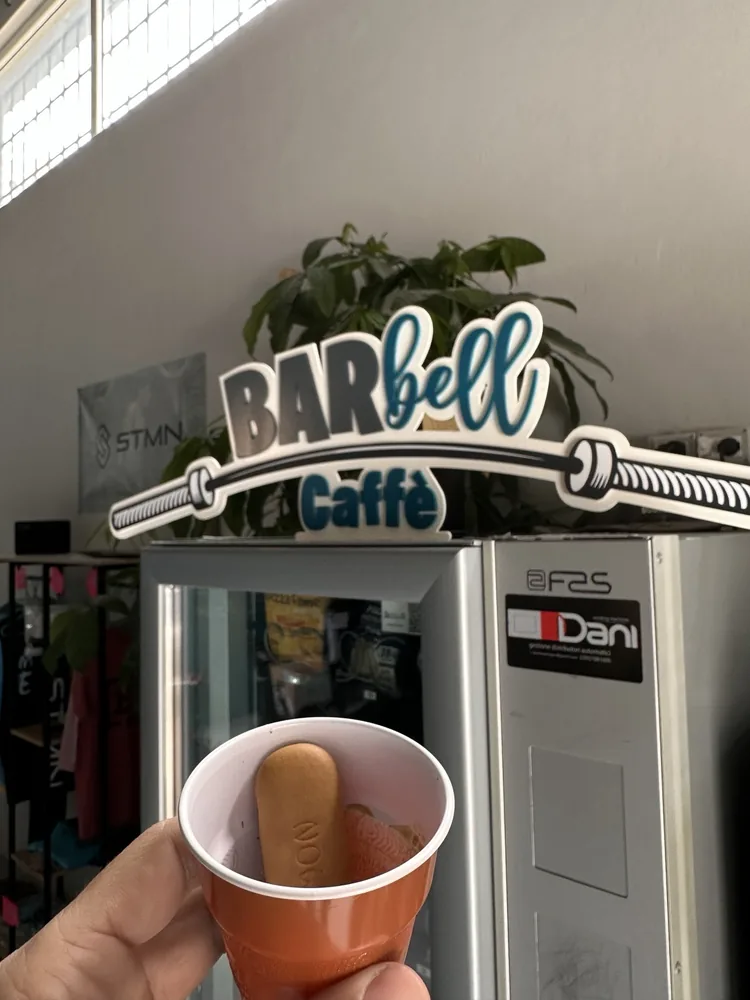 La parete della community del BOX 84100